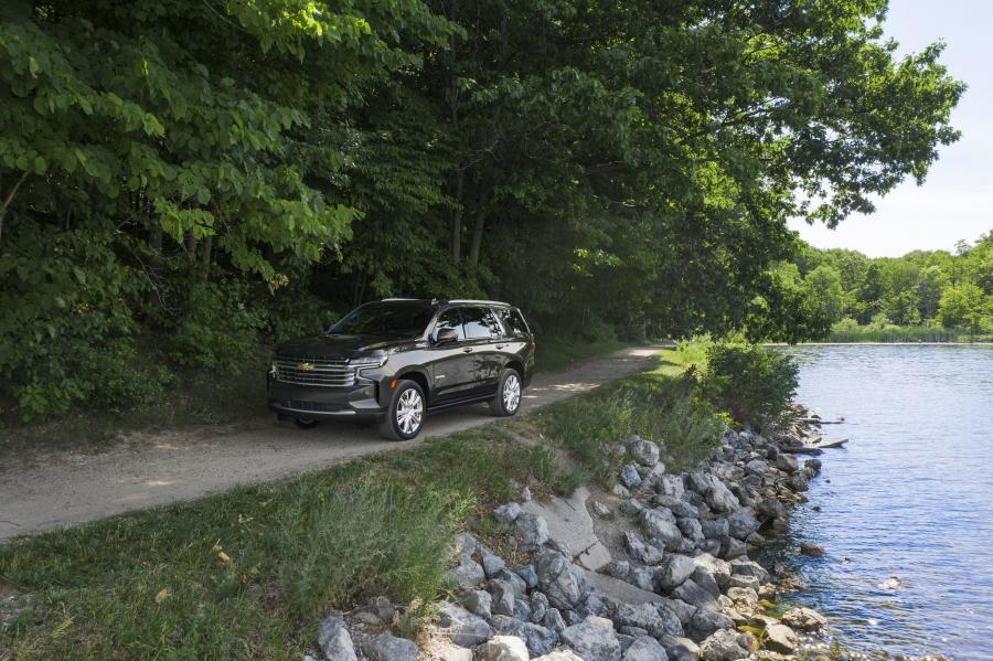  Chevrolet Tahoe High Country 2020 года  (фото 7 из 21)